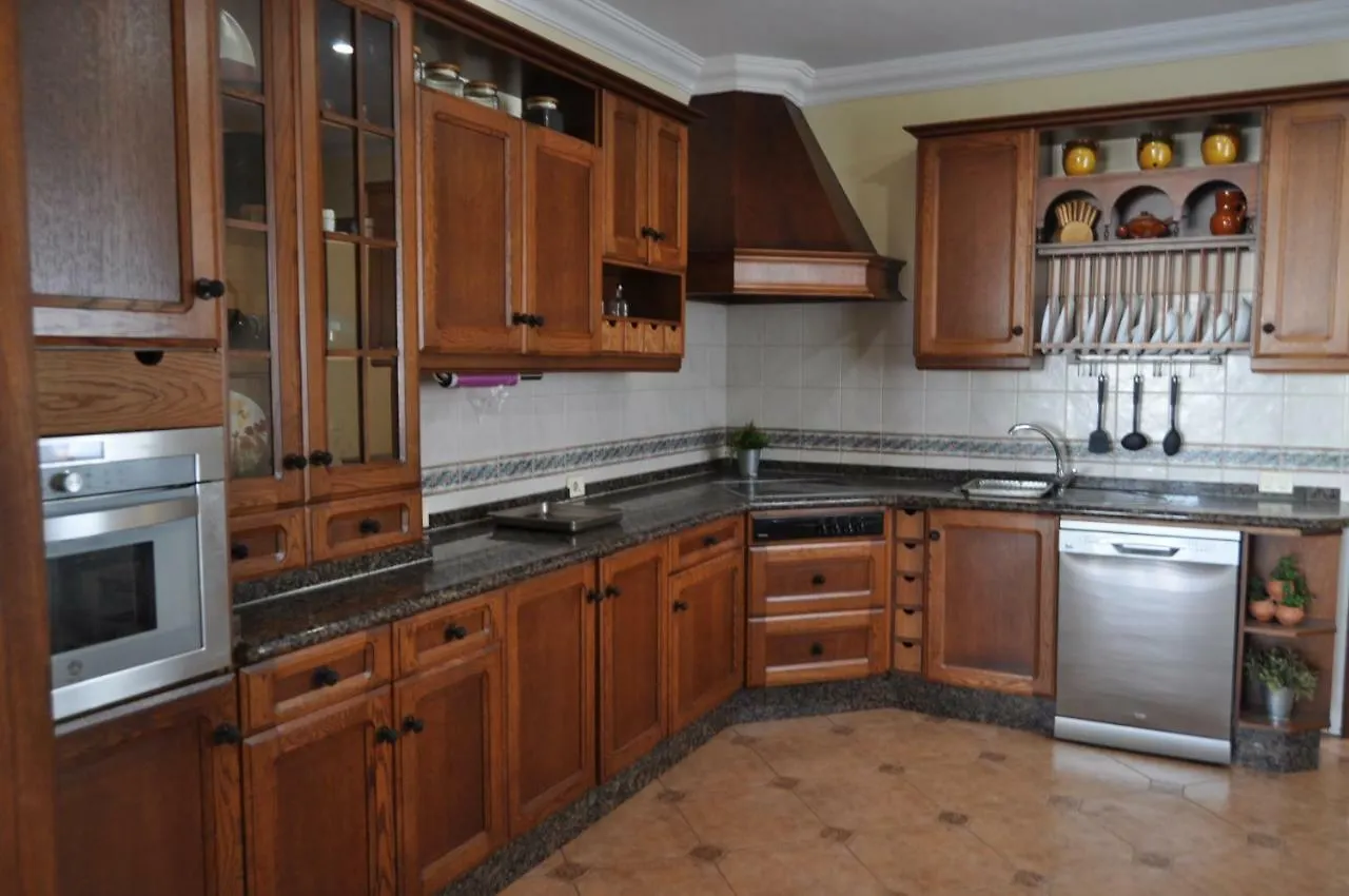Villa Miramar, Güime 0*,